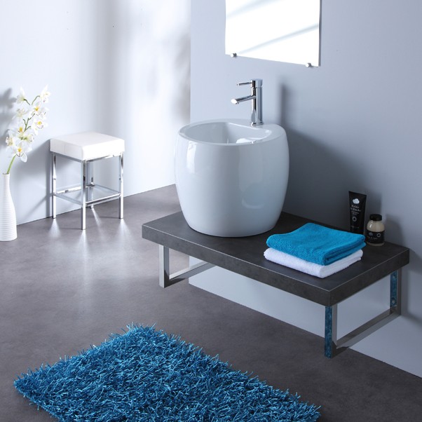 un plan de toilette suspendue pour vasque