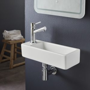 lave main étroit pour WC