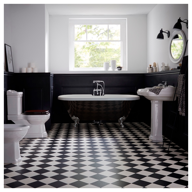 Baignoire îlot à pied retro